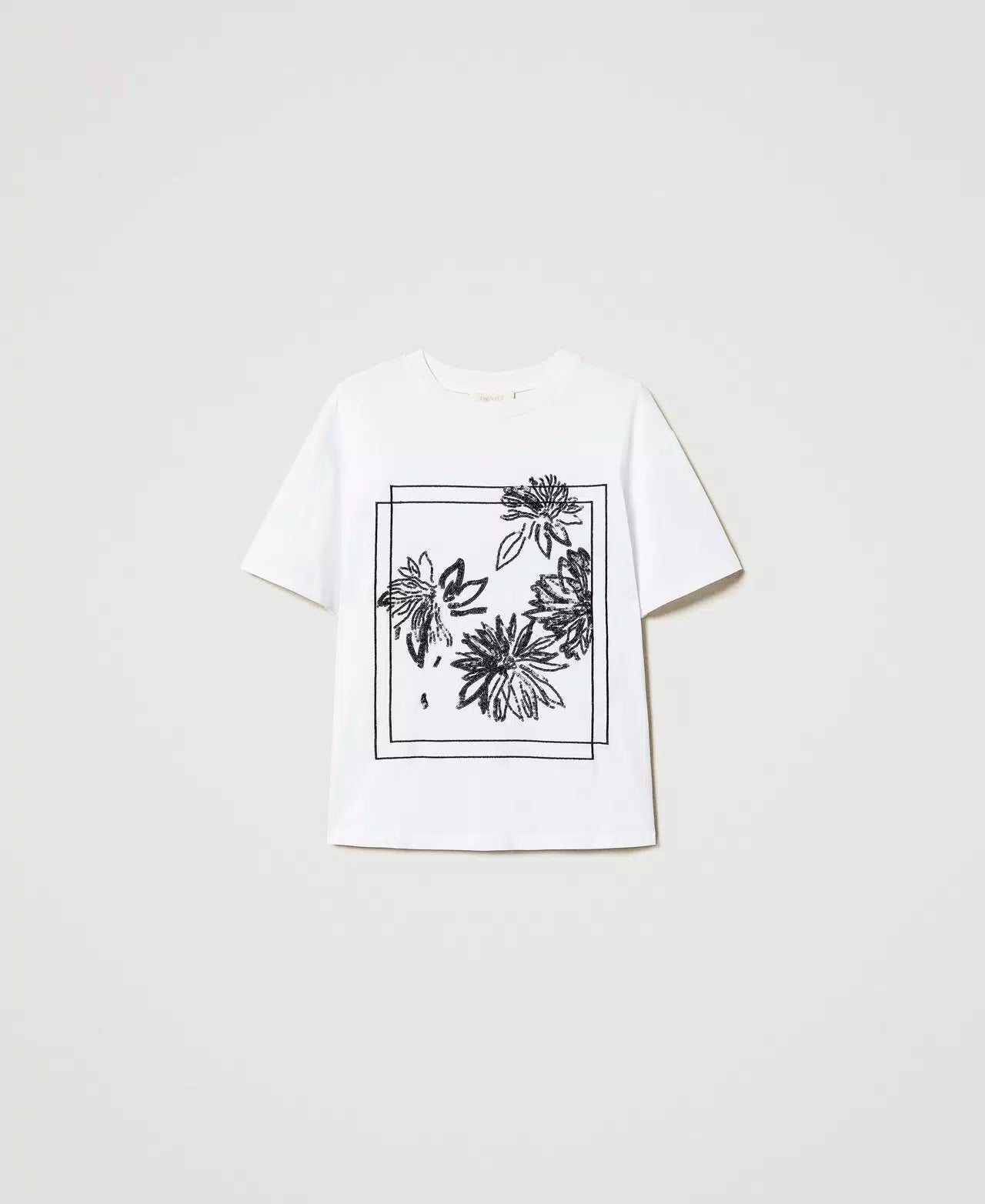 T-shirt with sequin embroidery